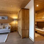 Mathilde Les Coches Saturday Changeover 木屋 拉普拉涅