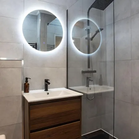 Mathilde Les Coches Saturday Changeover * ラ・プラーニュ